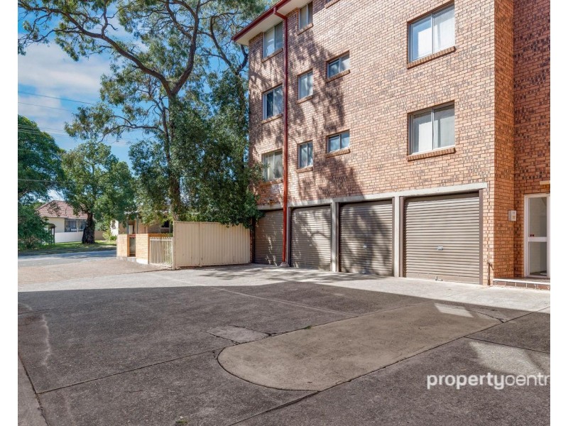 1/165 Derby Street, Penrith NSW 2750