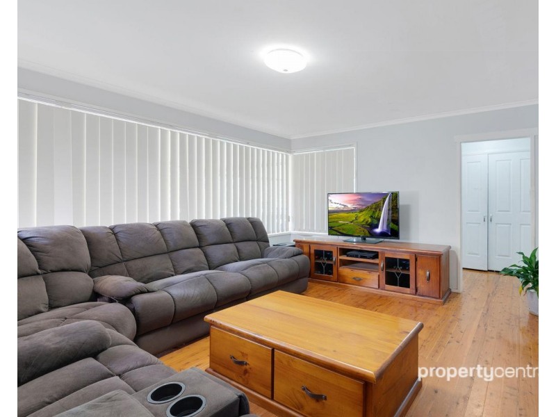 4 Coral Place, Cambridge Park NSW 2747