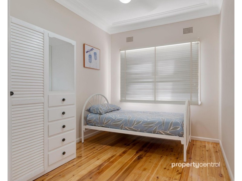 16 Reddan Avenue, Penrith NSW 2750