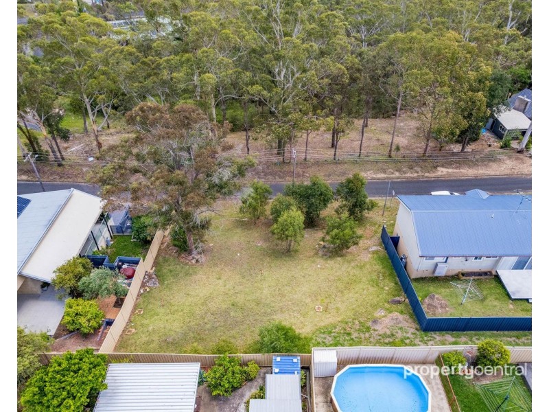 18 Thirteenth Street, Warragamba NSW 2752