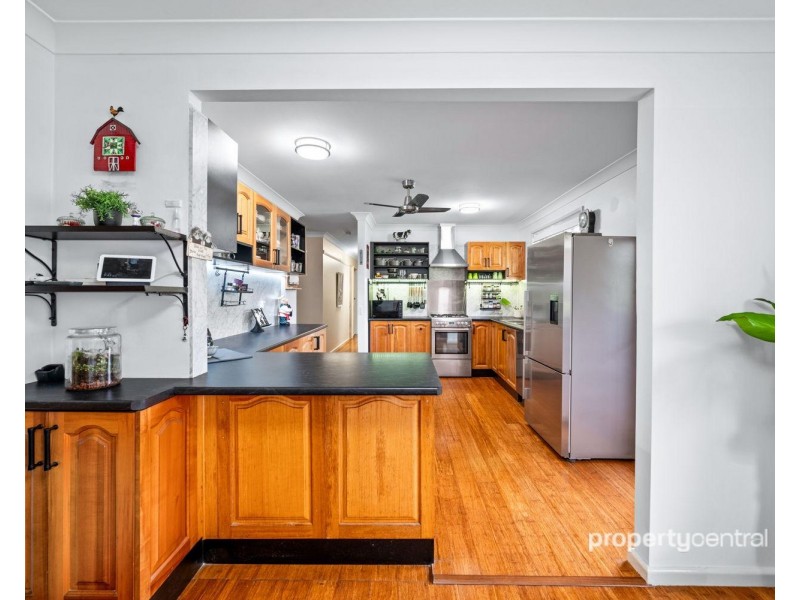 2 Honeysuckle Place, Leonay NSW 2750