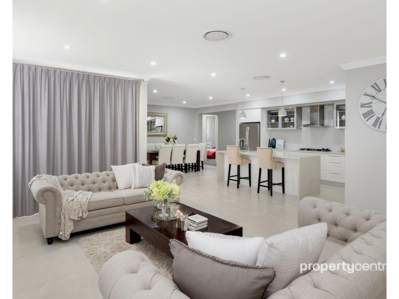 82 Bluestone Drive, Glenmore Park NSW 2745