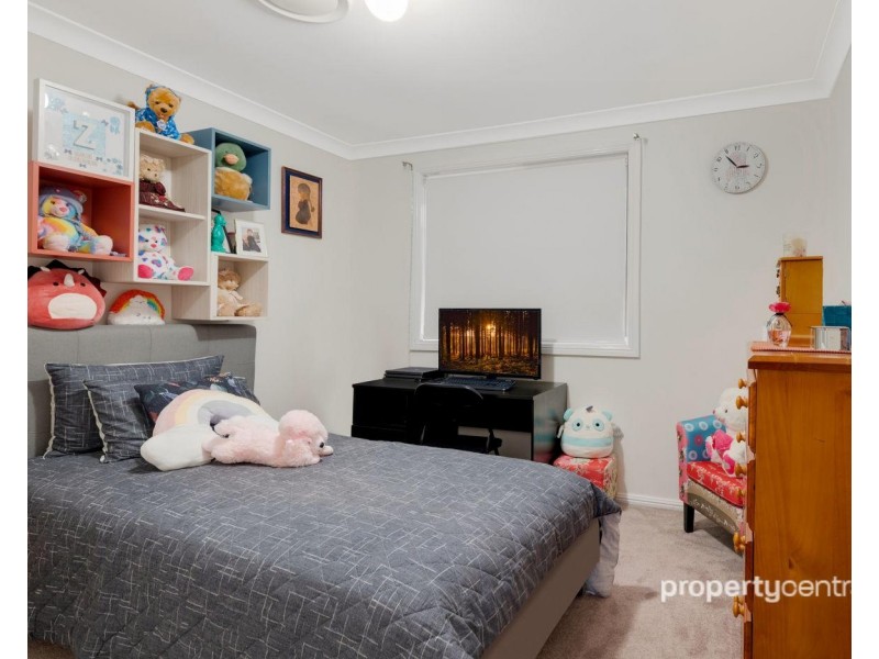 17 Sir John Jamison Circuit, Glenmore Park NSW 2745