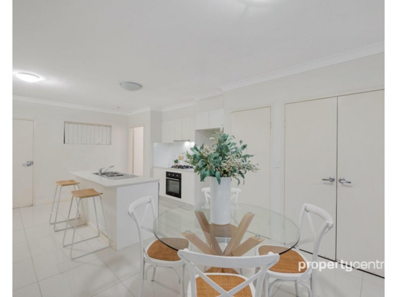 22/2 Glenmore Ridge Drive, Glenmore Park NSW 2745