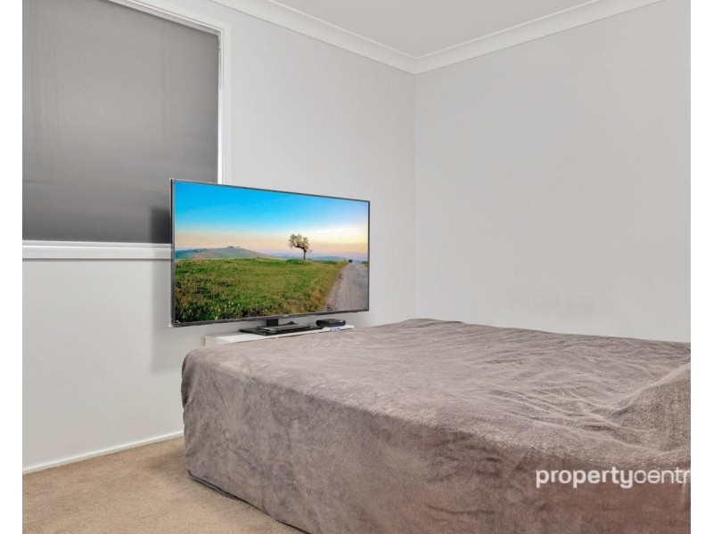 33 Oxford Street, Cambridge Park NSW 2747