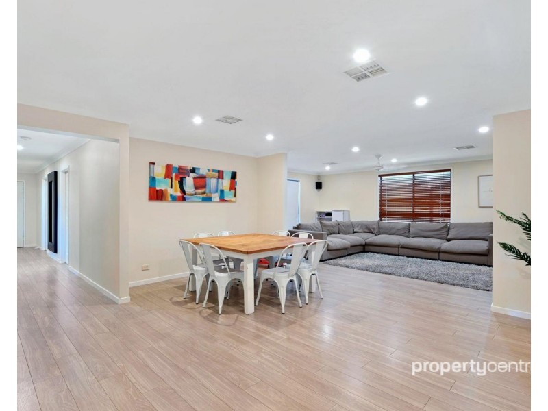 4 Meru Place, St Clair NSW 2759