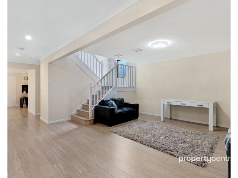 4 Meru Place, St Clair NSW 2759