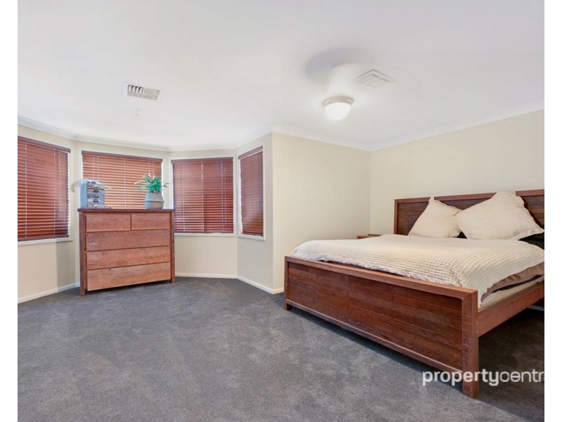 4 Meru Place, St Clair NSW 2759