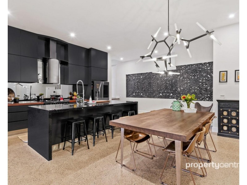 22 Manifold Crescent, Glenmore Park NSW 2745