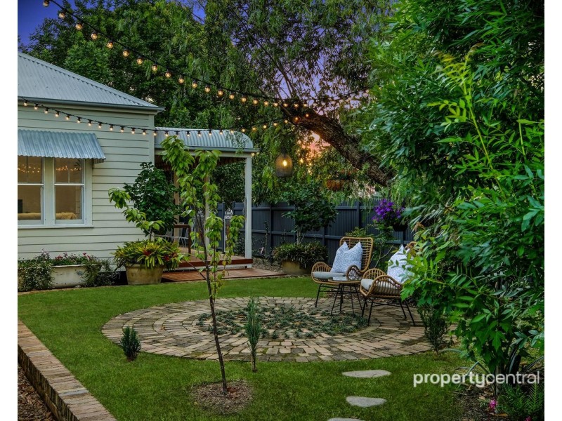 220 Derby Street, Penrith NSW 2750