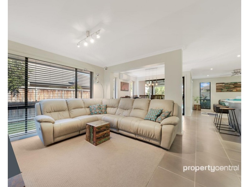 19 Lakeview Drive, Cranebrook NSW 2749