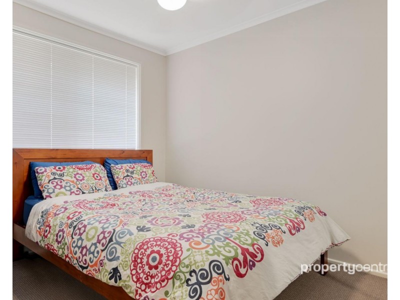 5 Coral Place, Cambridge Park NSW 2747