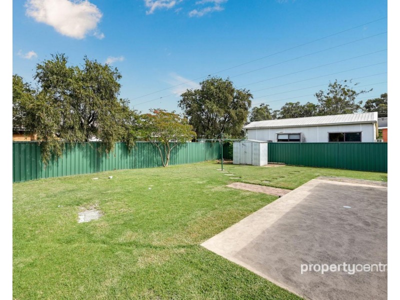 5 Coral Place, Cambridge Park NSW 2747
