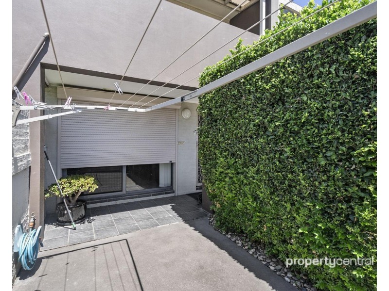 2/7 Rance Road, Werrington NSW 2747