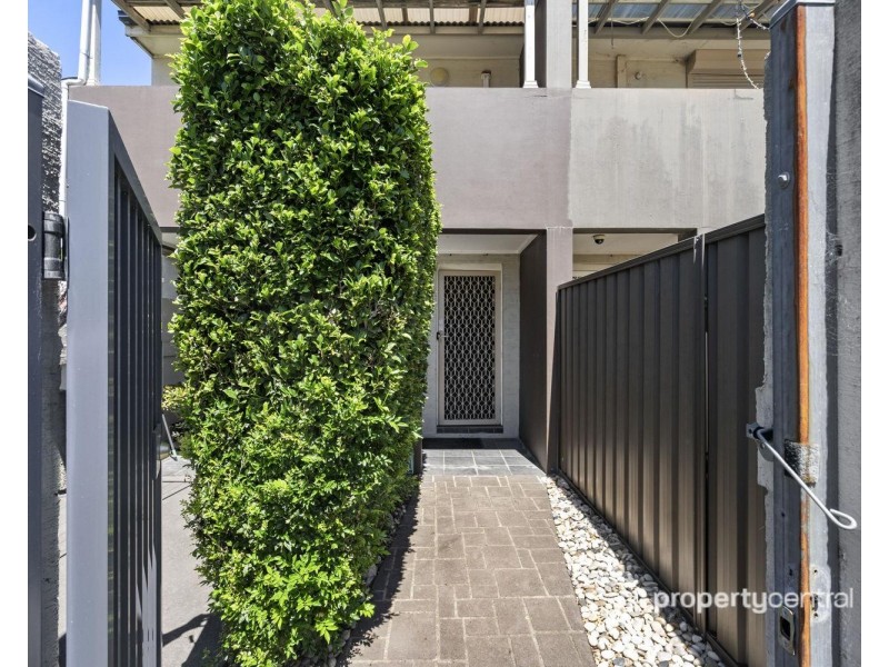 2/7 Rance Road, Werrington NSW 2747