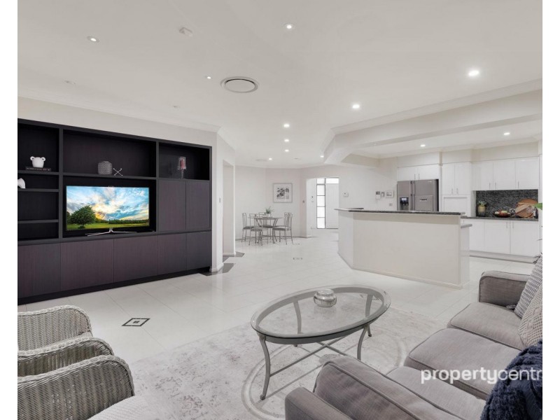 15 Gemalong Place, Glenmore Park NSW 2745