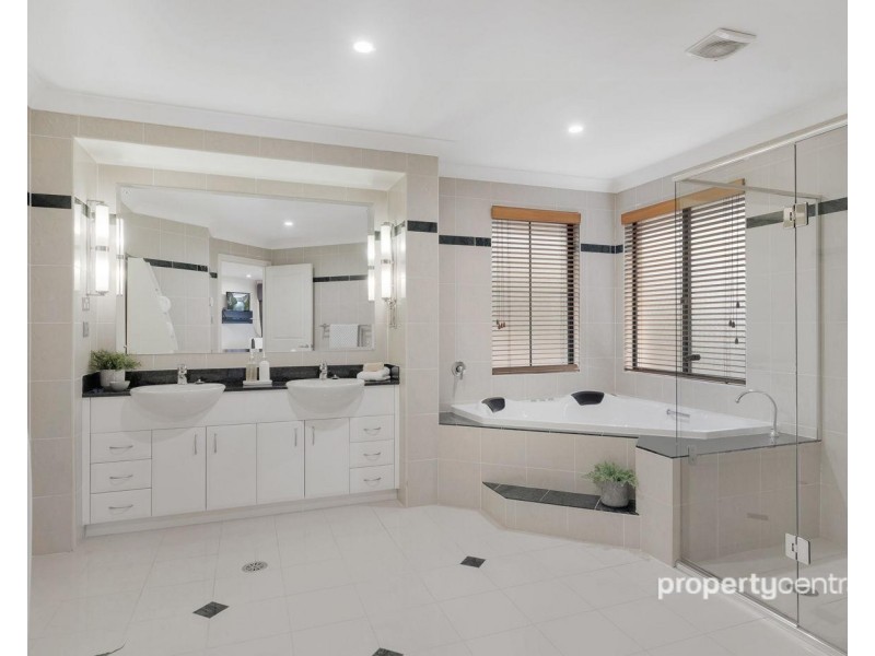 15 Gemalong Place, Glenmore Park NSW 2745