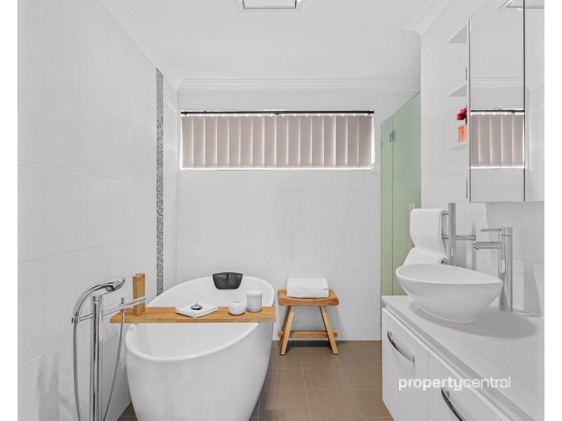 11 Grassmere Avenue, South Penrith NSW 2750