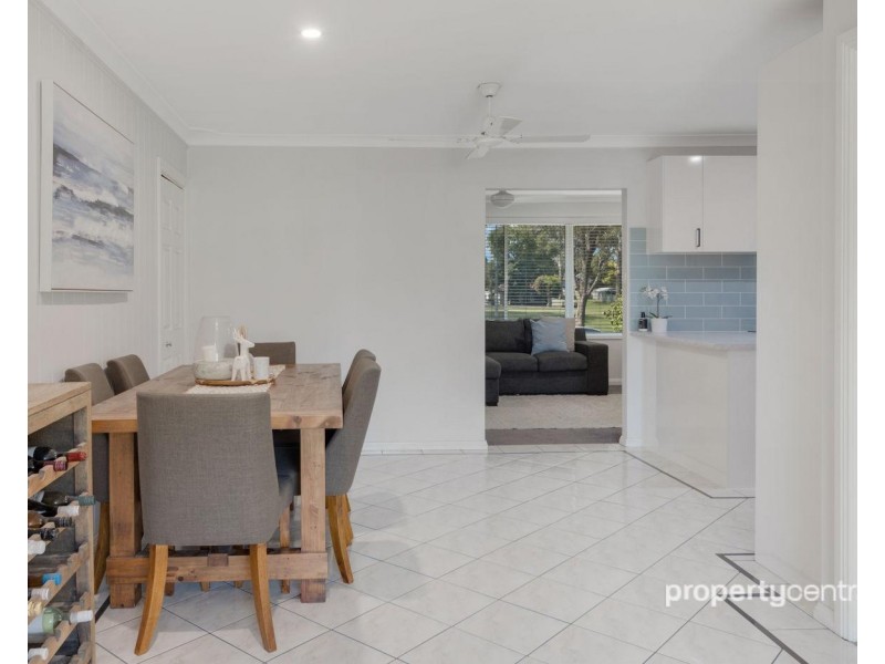 14 Devon Road, Cambridge Park NSW 2747