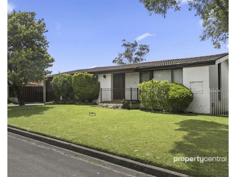 12 Loxwood Avenue, Cambridge Park NSW 2747