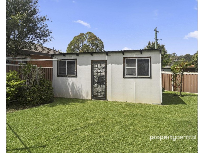 12 Loxwood Avenue, Cambridge Park NSW 2747