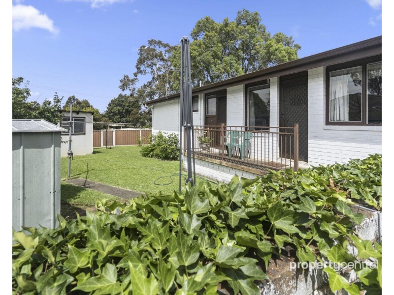 12 Loxwood Avenue, Cambridge Park NSW 2747