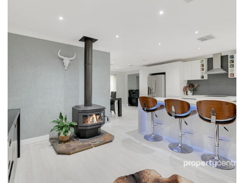 51 Warburton Crescent, Werrington County NSW 2747