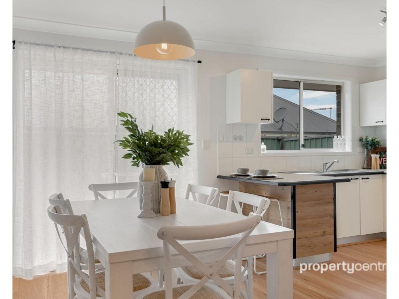 2/67 Jamison Road, Kingswood NSW 2747