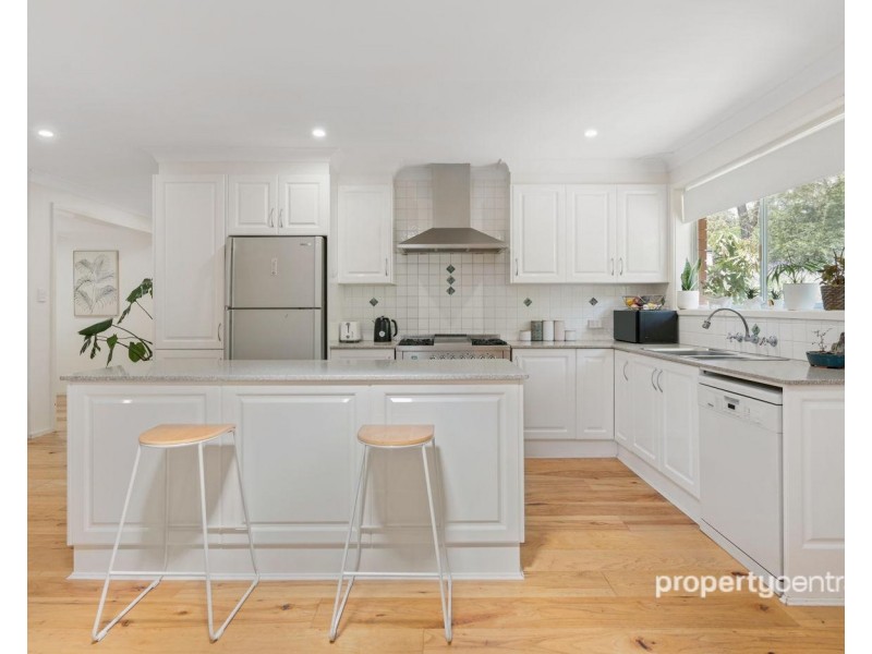 190 Explorers Road, Lapstone NSW 2773