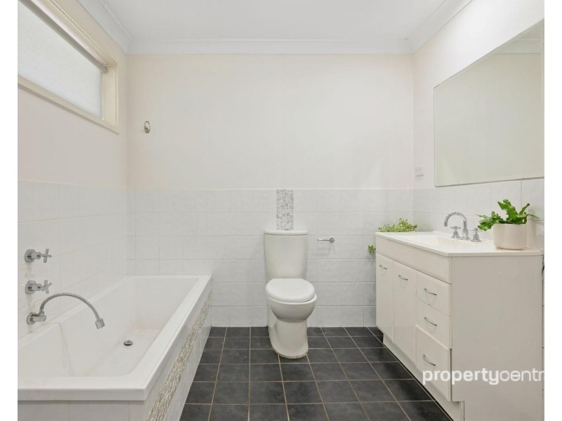 190 Explorers Road, Lapstone NSW 2773