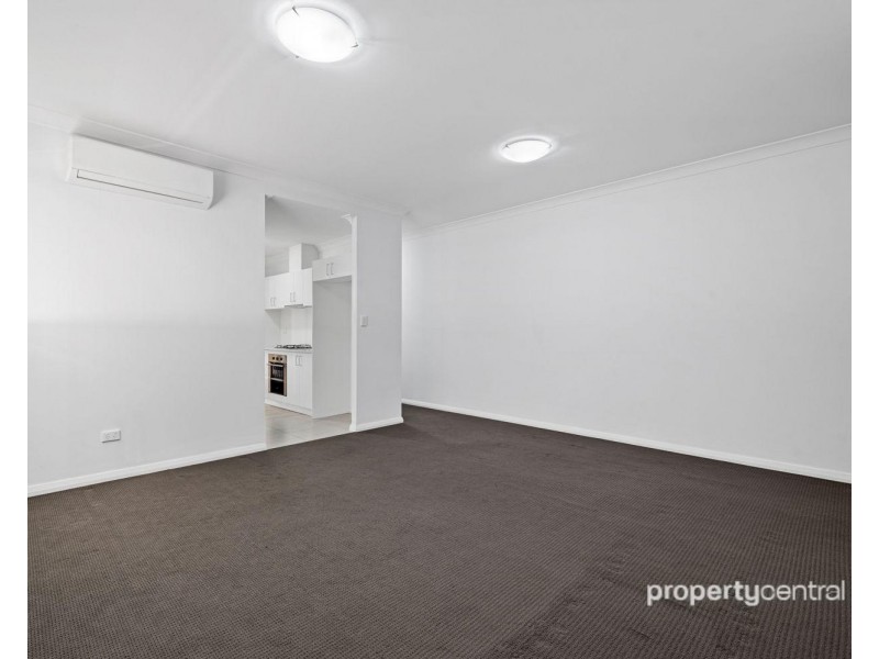 10/14 Henry Street, Penrith NSW 2750
