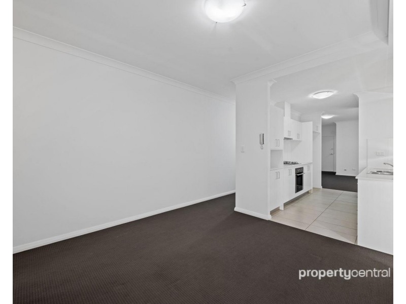 10/14 Henry Street, Penrith NSW 2750