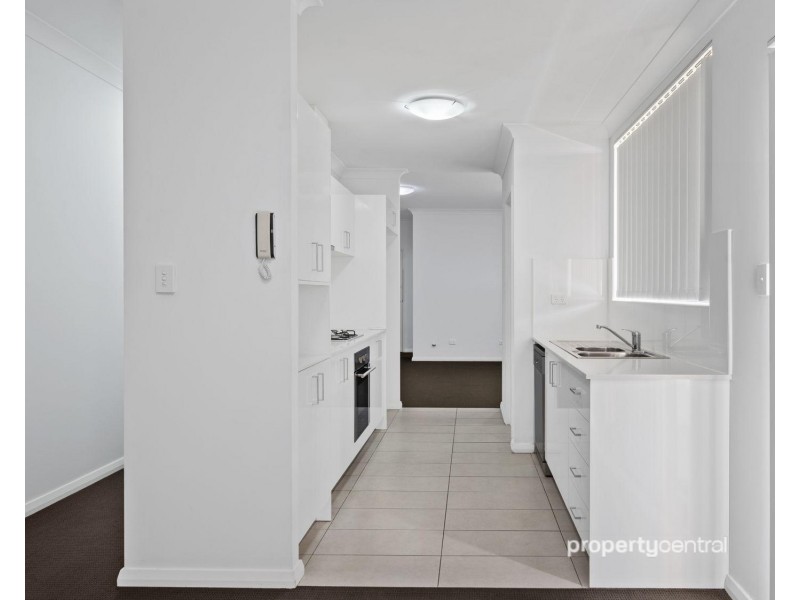 10/14 Henry Street, Penrith NSW 2750