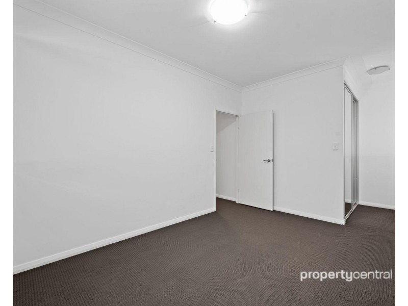 10/14 Henry Street, Penrith NSW 2750