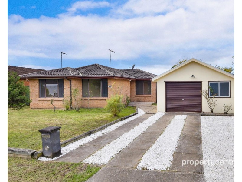 34 Rotorua Road, St Clair NSW 2759