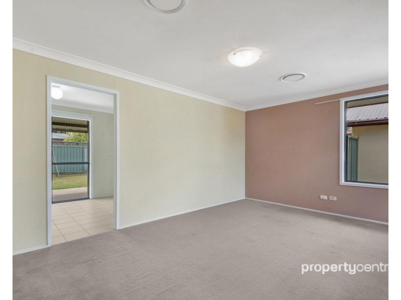 34 Rotorua Road, St Clair NSW 2759