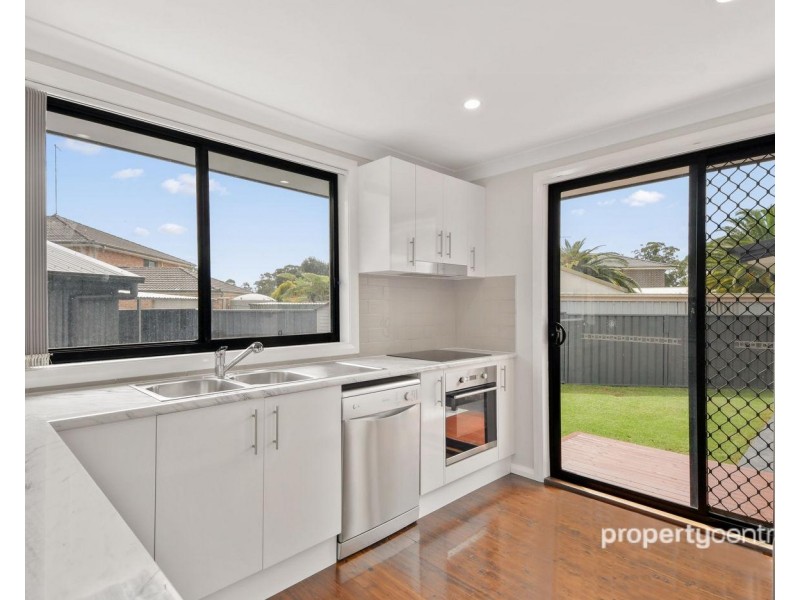 8 & 8a Jular Place, Jamisontown NSW 2750