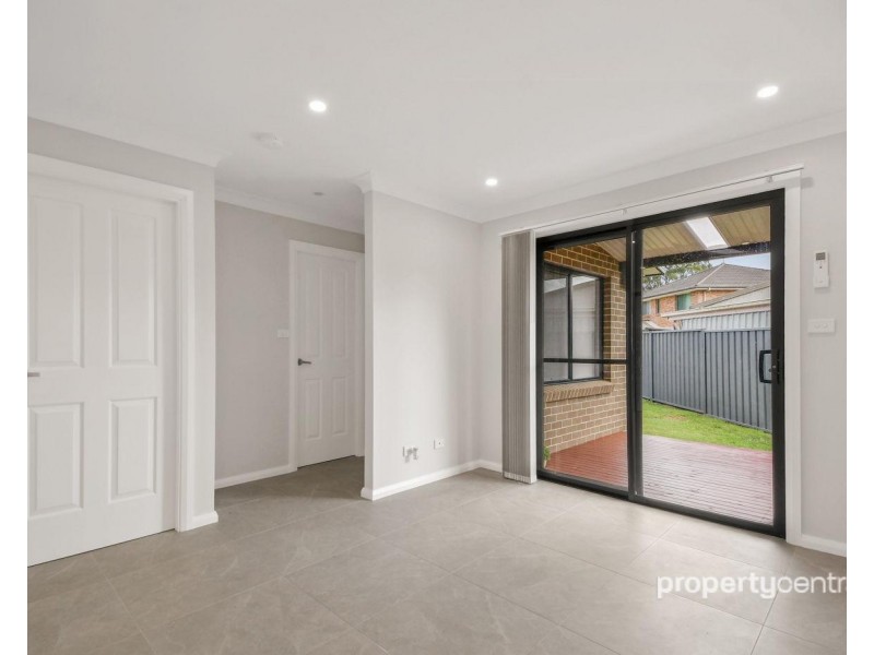 8 & 8a Jular Place, Jamisontown NSW 2750