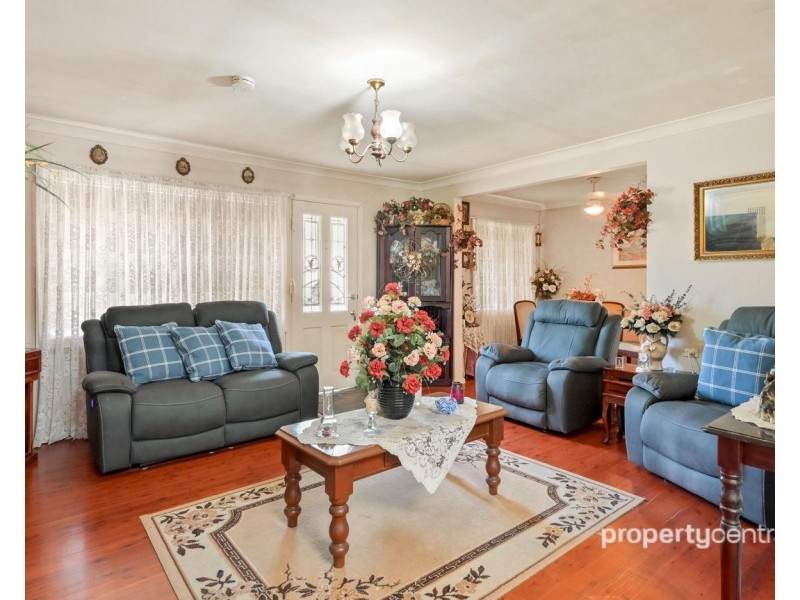 98 Kareela Avenue, Penrith NSW 2750
