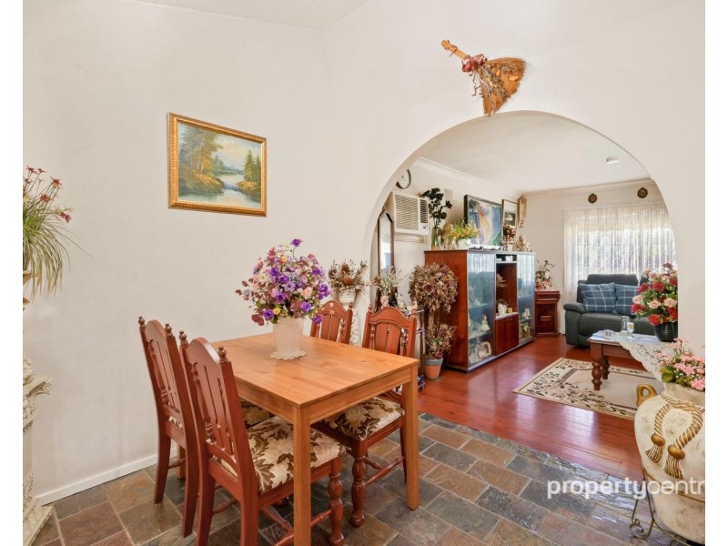 98 Kareela Avenue, Penrith NSW 2750