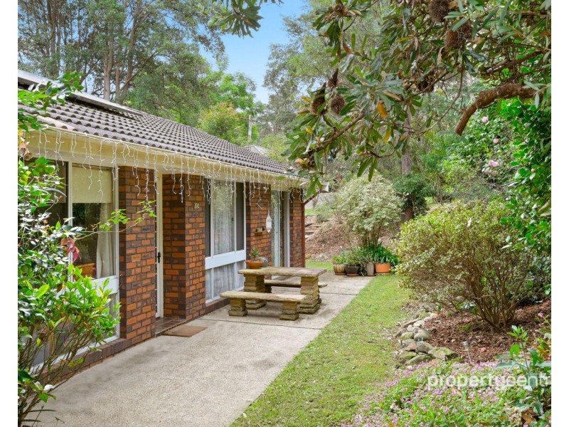 100 Ross Crescent, Blaxland NSW 2774