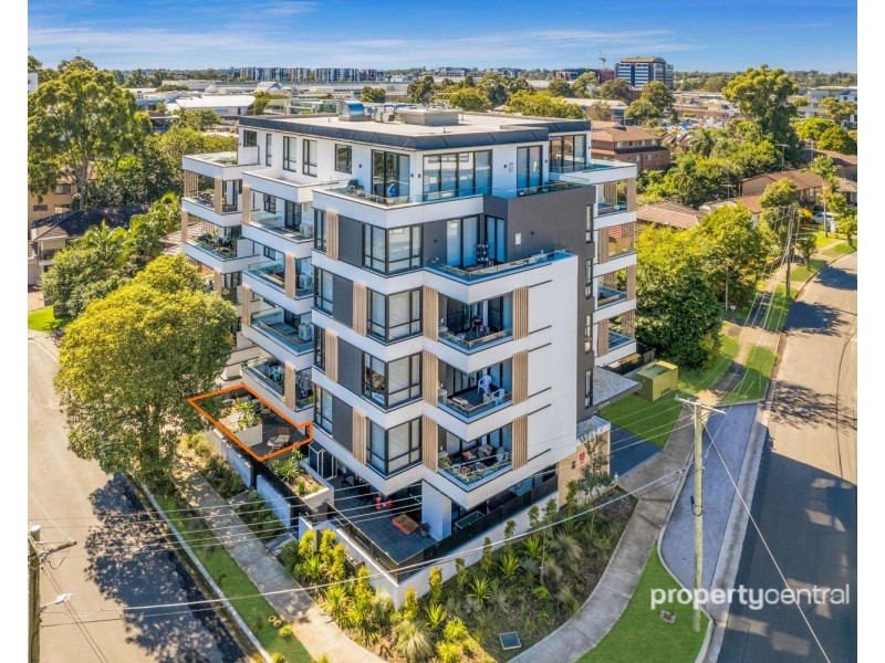 2/15 Vista Street, Penrith NSW 2750