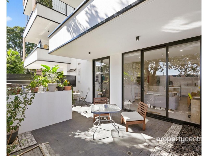 2/15 Vista Street, Penrith NSW 2750