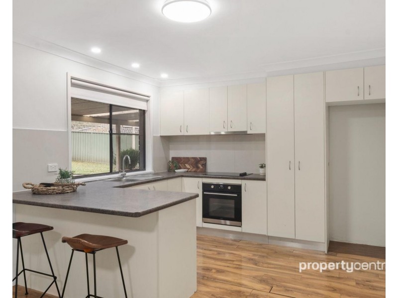 48 Deloraine Drive, Leonay NSW 2750