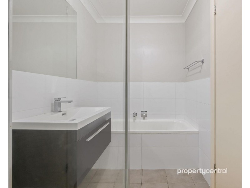 2/85 Jamison Road, Kingswood NSW 2747