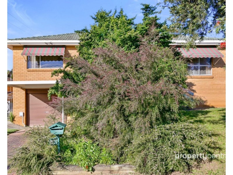 86 Racecourse Road, South Penrith NSW 2750