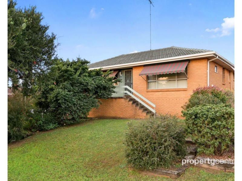 86 Racecourse Road, South Penrith NSW 2750
