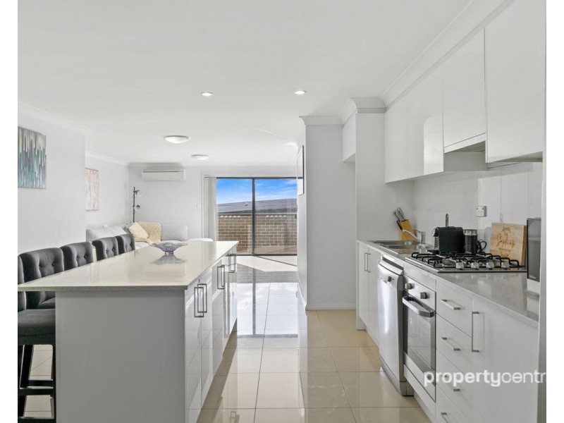27/1 Glenmore Ridge Drive, Glenmore Park NSW 2745