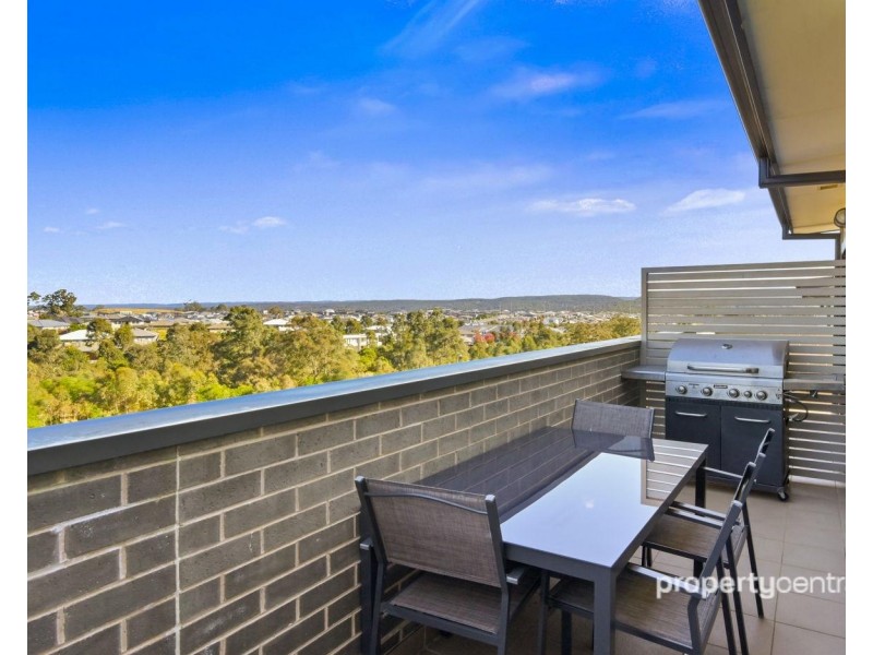 27/1 Glenmore Ridge Drive, Glenmore Park NSW 2745
