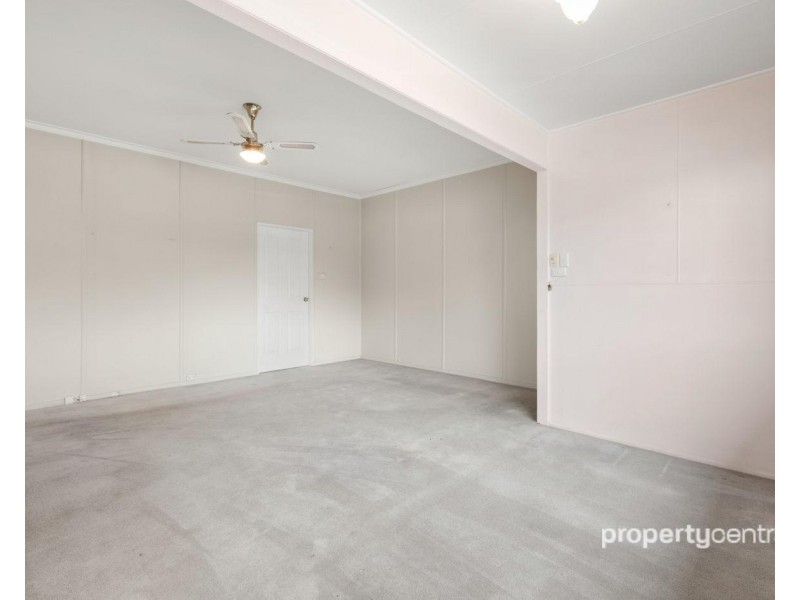 43 Twelfth Street, Warragamba NSW 2752